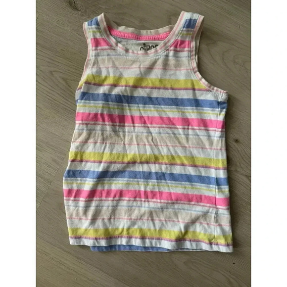 Lot of 6 Girls Size 4 Summer Shirts - Picture 6 of 6